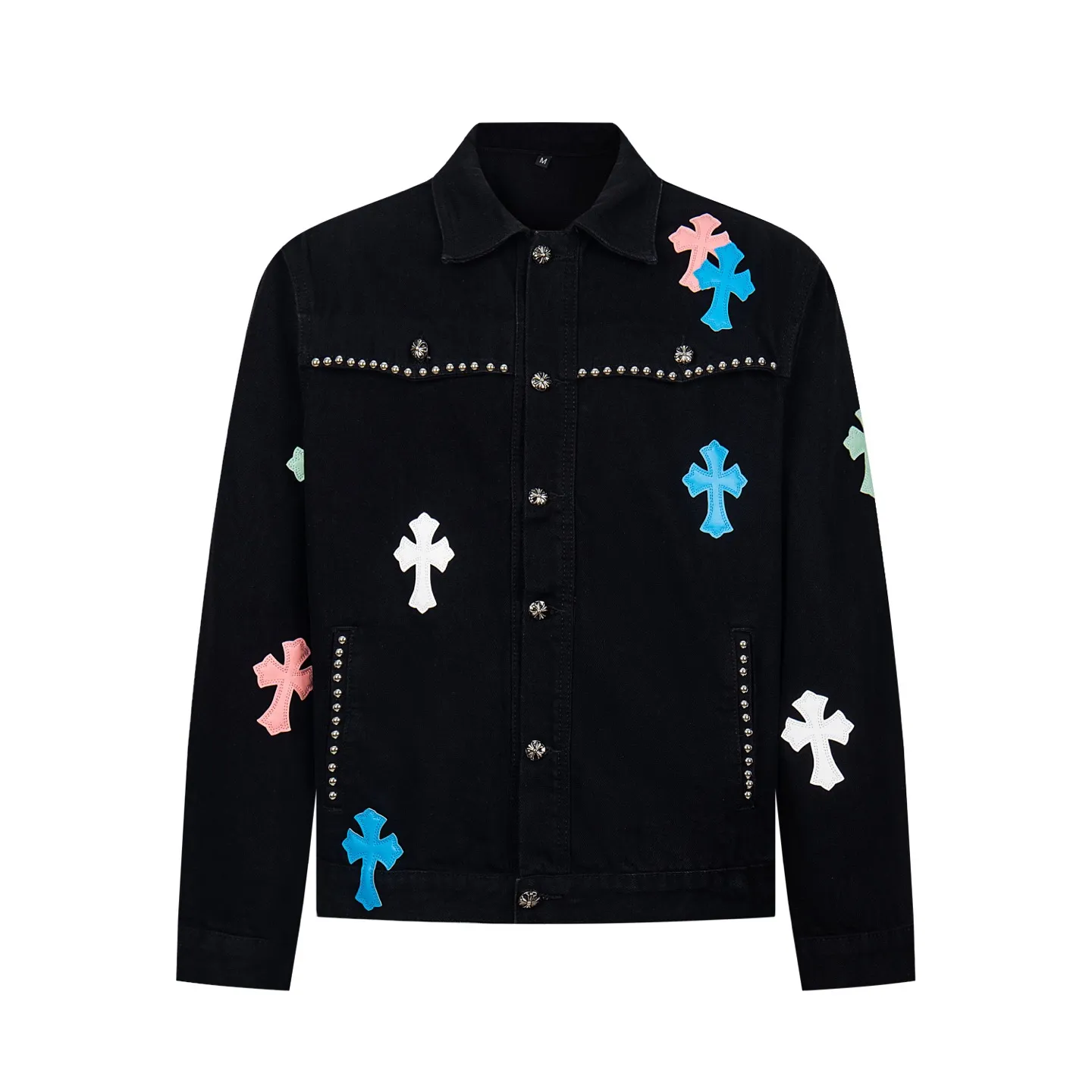 P280 Chrome Hearts Chrome Hearts heavy-duty denim jacket with rivets and multiple farts. The same model as the Internet celebrity star. The cross-printed denim jacket has a unique cross design element and is full of design. It is made of 100% denim cotton fabric with heavy coarse yarn count, which ensures a stiff and tough silhouette while being soft, comfortable and breathable. The lapel is designed with silver buttons and is full of texture. The classic white cross logo is all over the dress, making it a perfect versatile style for spring and summer! The original loose version is made of high-quality pure cotton fabrics. The fabric pattern is high-definition and delicate without burrs. It is comfortable and breathable to wear. All the buttons are molded and customized. It is casual and fashionable and can be matched with any bottoms. It can be windproof and sunproof in spring and summer. It can be worn outside in autumn and winter! Easily concave shape makes you look slimmer and taller, perfect for both men and women! Style number: 1764# Color: Black Size: S M L XL